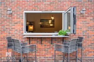 Photo 25- click for photo gallery